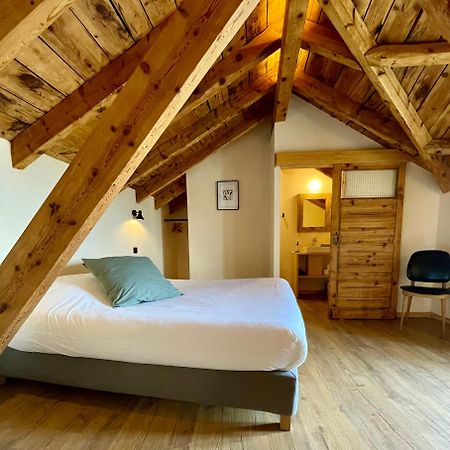 Domaine Agricole Cotze / Casa Rural Enveitg Exteriör bild