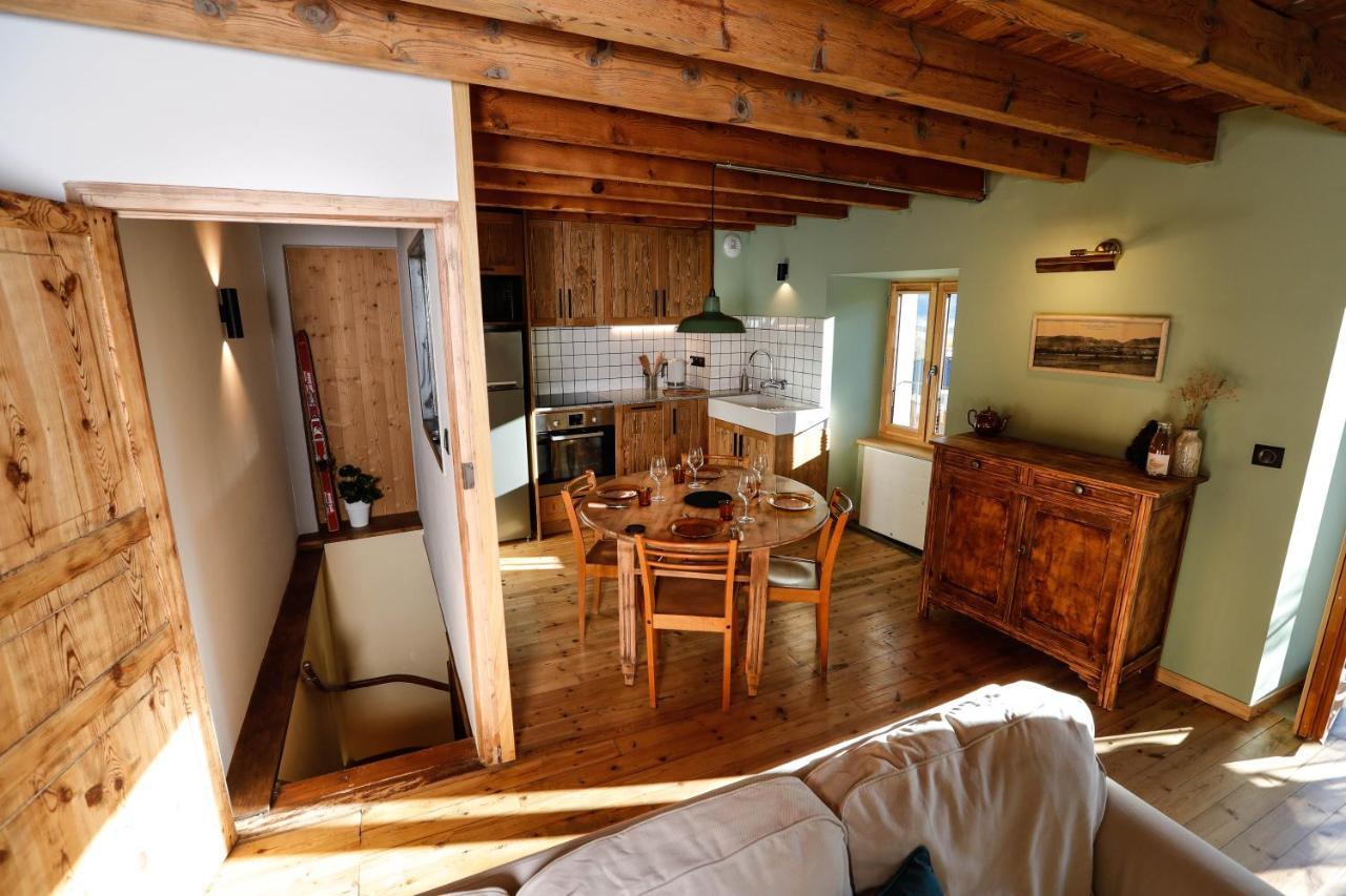 Domaine Agricole Cotze / Casa Rural Enveitg Exteriör bild